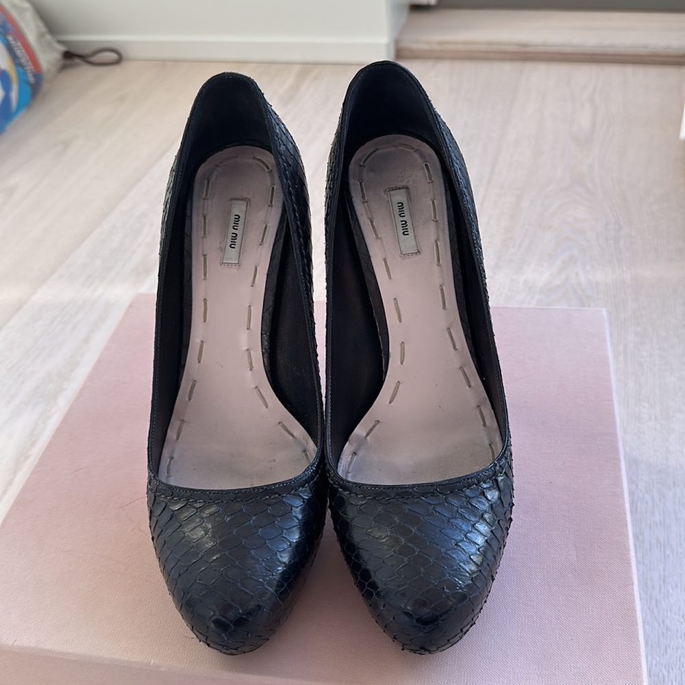 Black Python Effect Pumps - image 2